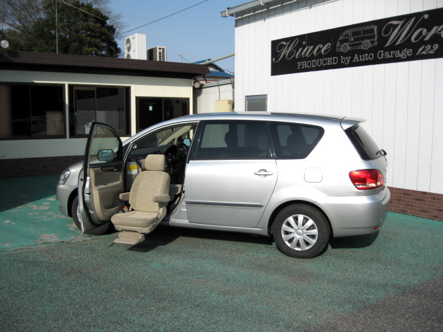 トヨタ イプサム　福祉車両　助手席回転昇降シート買い取り　.jpg