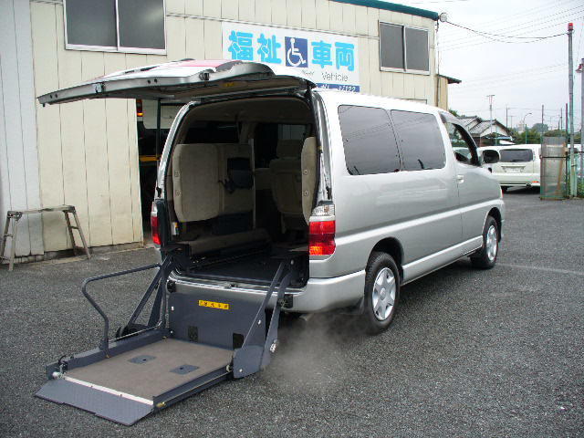 トヨタ　グランビア　福祉車両　車椅子リフト　高価買い取り査定　２３．１２.jpg