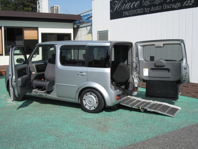 買取　福祉車両　日産　ｷｭｰﾌﾞ　ﾁｪｱｷｬﾌﾞ　車椅子ｽﾛｰﾌﾟ　H27.4.17.jpg