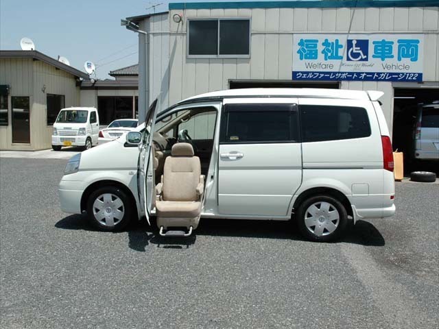 日産　セレナ　福祉車両　アンシャンテ　オーテック　助手席リフトアップ仕様　8人乗り　23.9.JPG