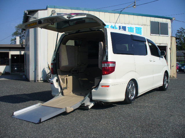 トヨタ　アルファード　福祉車両　ウェルキャブ　車椅子スロープ　買取　23.10.jpg