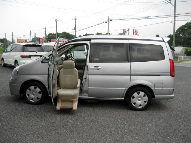 日産　セレナ　福祉車両　オーテック　アンシャンテ　助手席回転昇降シート　買い取り.jpg