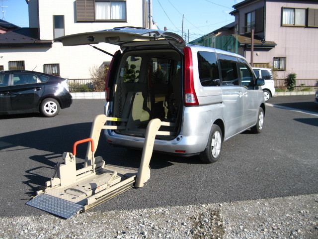 買取　福祉車両　ｾﾚﾅﾜｺﾞﾝ　ﾁｪｱｷｬﾌﾞ　車椅子ﾘﾌﾄ　2022.4 (1).JPG