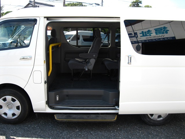 買取　福祉車両　ハイエース　ウェルキャブ　送迎仕様 平成20年式 47.5万円　2022.12 