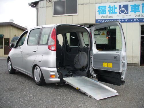 トヨタ　ファンカーゴ　福祉車両　ウェルキャブ　車椅子スロープ　買取　23.10.jpg