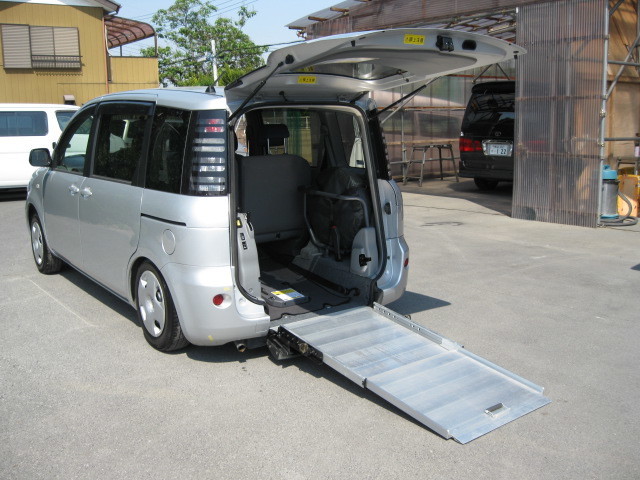 買取　福祉車両　ｼｴﾝﾀ　H25.12.5.jpg