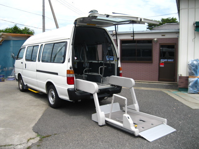 買取　福祉車両　ﾊｲｴｰｽ　ｳｪﾙｷｬﾌﾞ　車椅子ﾘﾌﾄ　2022.6.3.JPG