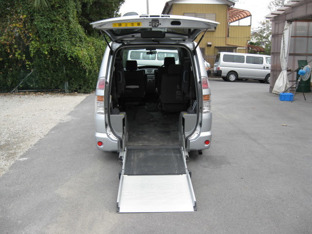 福祉車両　買取　査定　相場　VOXY　H25.2.10.jpg