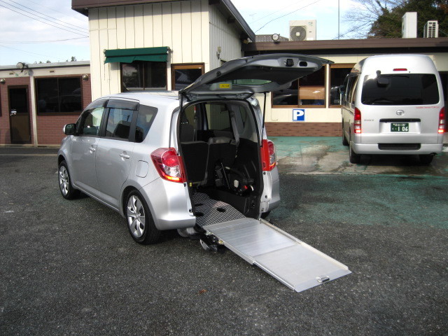 買取　福祉車両　ﾗｸﾃｨｽ　ｳｪﾙｷｬﾌﾞ　車椅子　ｽﾛﾊﾟｰ　2019.10.5.JPG