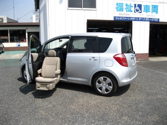 # H18年 ラクティス SCP100 スロープ ウェルキャブ 福祉車両 介護 車椅子 バンパー(068白) ※個人宅配送不可(福山通運営業所止) [31002666] H18年 ラクティス SCP100 スロープ ウェルキャブ 福祉車両 介護 車椅子