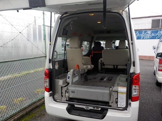 日産キャラバン（福祉車両 車椅子リフト車）の買取相場チェック（買取